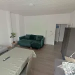 Workation Big, Cozy And Central Apartment 24 H Check In