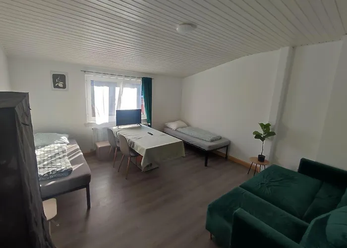 Workation Big, Cozy And Central Apartment 24 H Check In